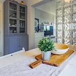 Beautiful In With House Sea View Holiday home *