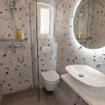 Beautiful In With House Sea View Holiday home *