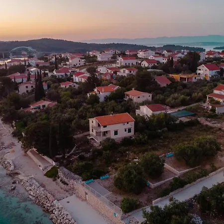 Beautiful In With House Sea View * Ždrelac