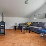 Beautiful In With House Sea View 度假居 Ždrelac