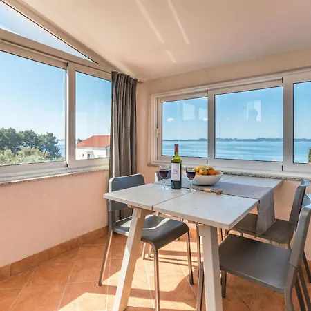 בית נופש Lovely In