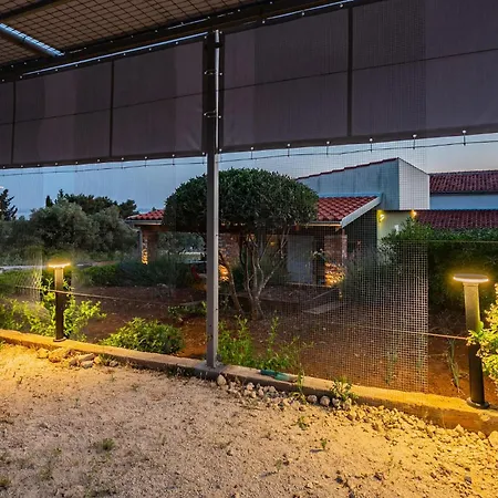 Lovely In * Ždrelac