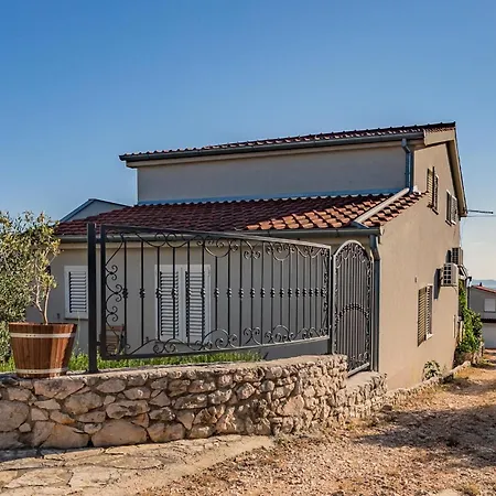 Tatil Evi Beautiful In With House Sea View Ždrelac